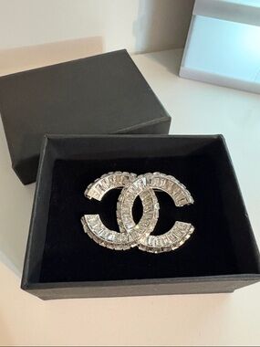 Cc Silver Crystal Interlocking CC Brooch